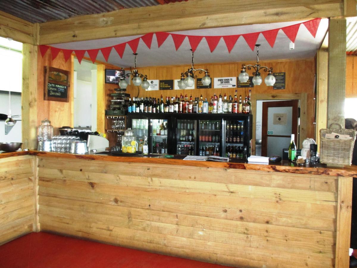 Fatowl Motel, Bar & Eatery Piopio Buitenkant foto
